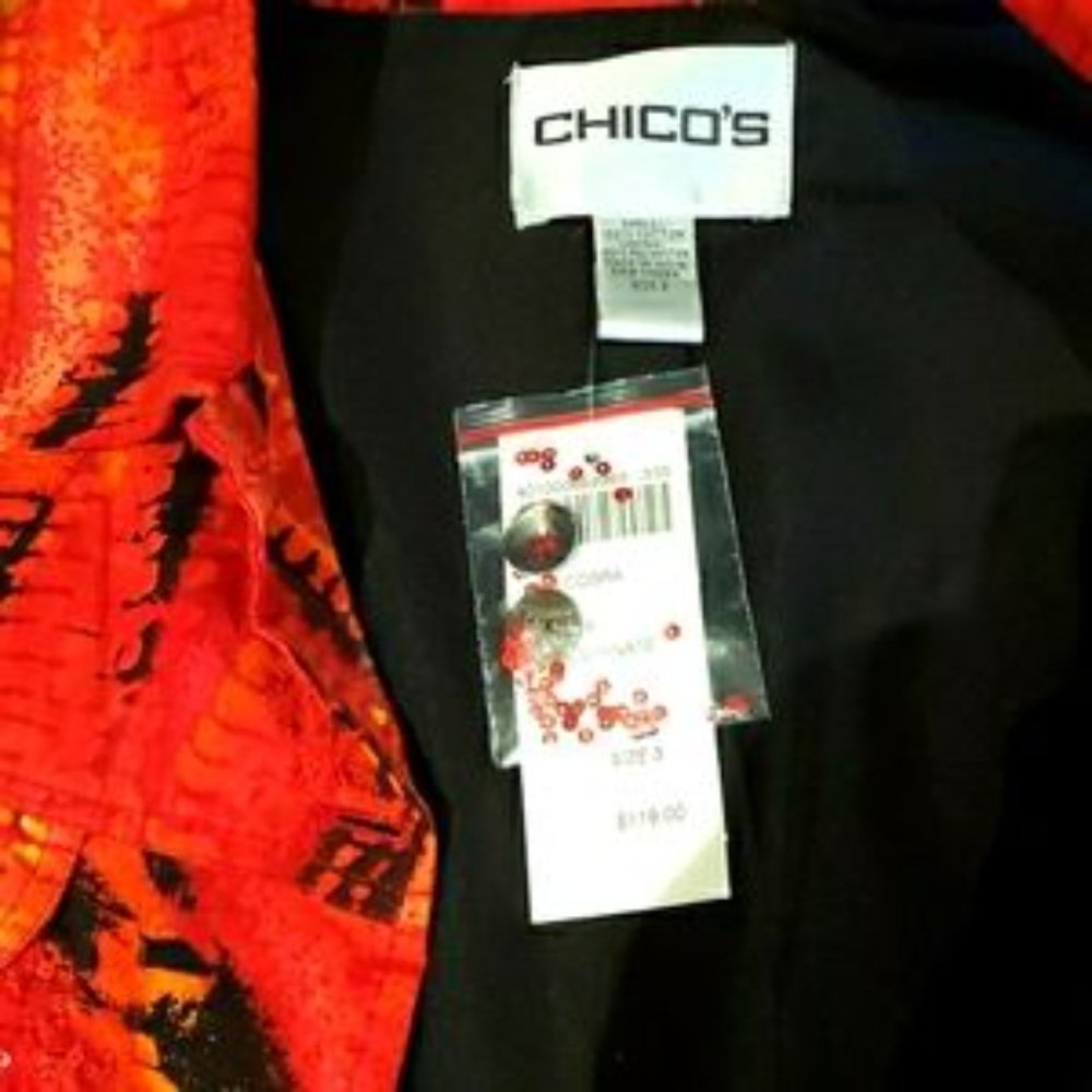 Chico's Red Cobra Jacket nwt size 3 - Picture 5 of 5